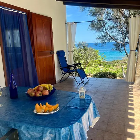 La Pavoncella 2 * Marina di Gairo